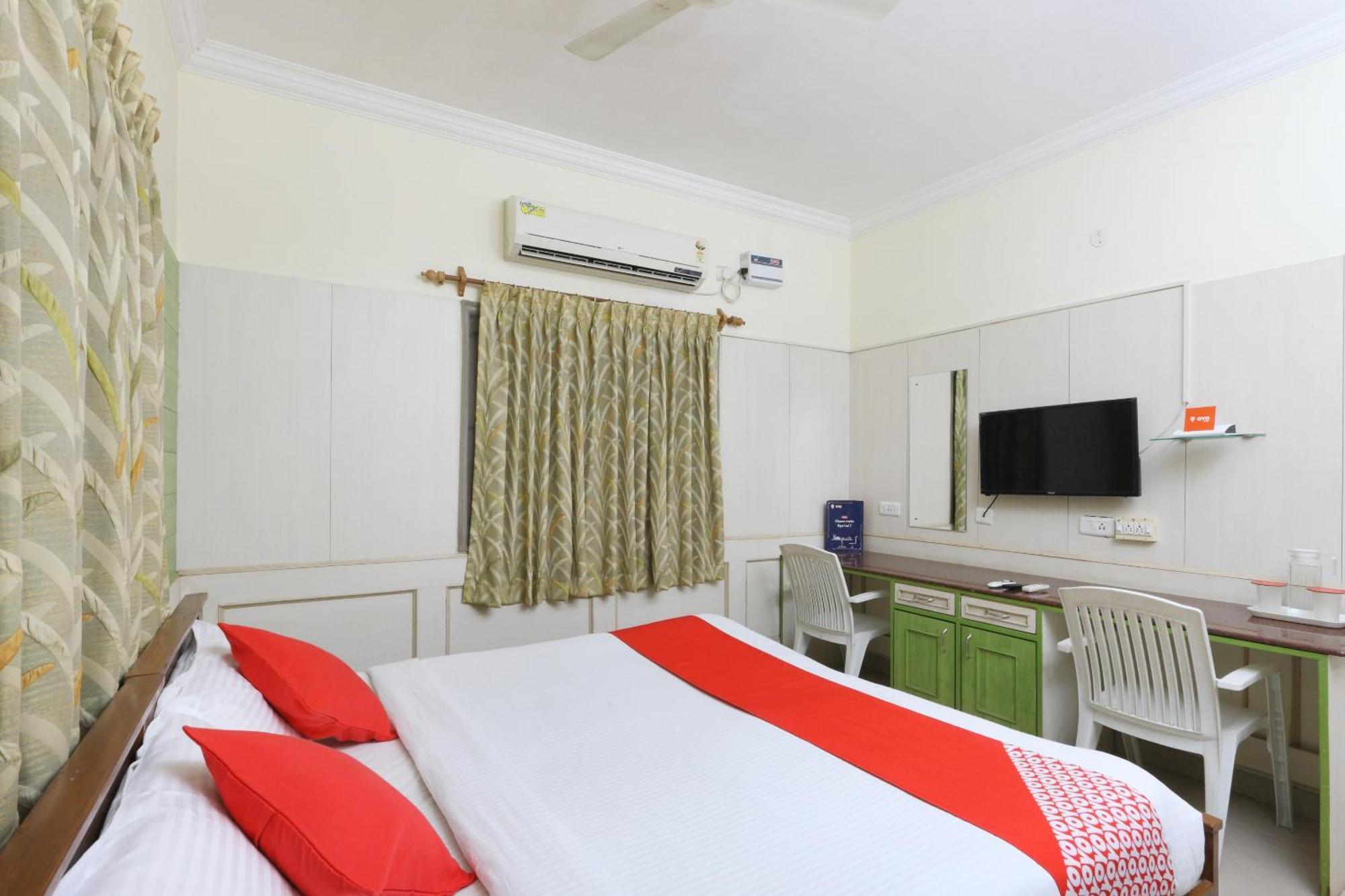 Collection O Tranquil Nest Hotel Chennai Bagian luar foto